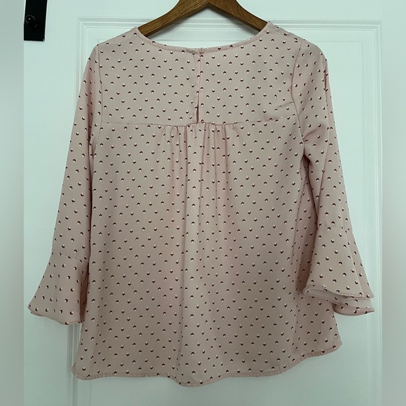 Old Navy Light Pink Bell-Sleeve Swing Top - Picture 3 of 7